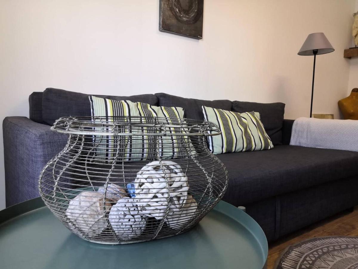 City Square Apartment Ханья Экстерьер фото