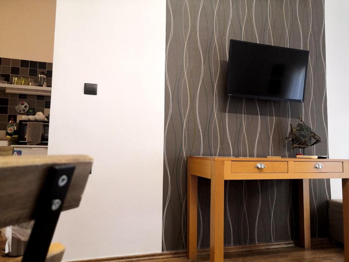 City Square Apartment Ханья Экстерьер фото