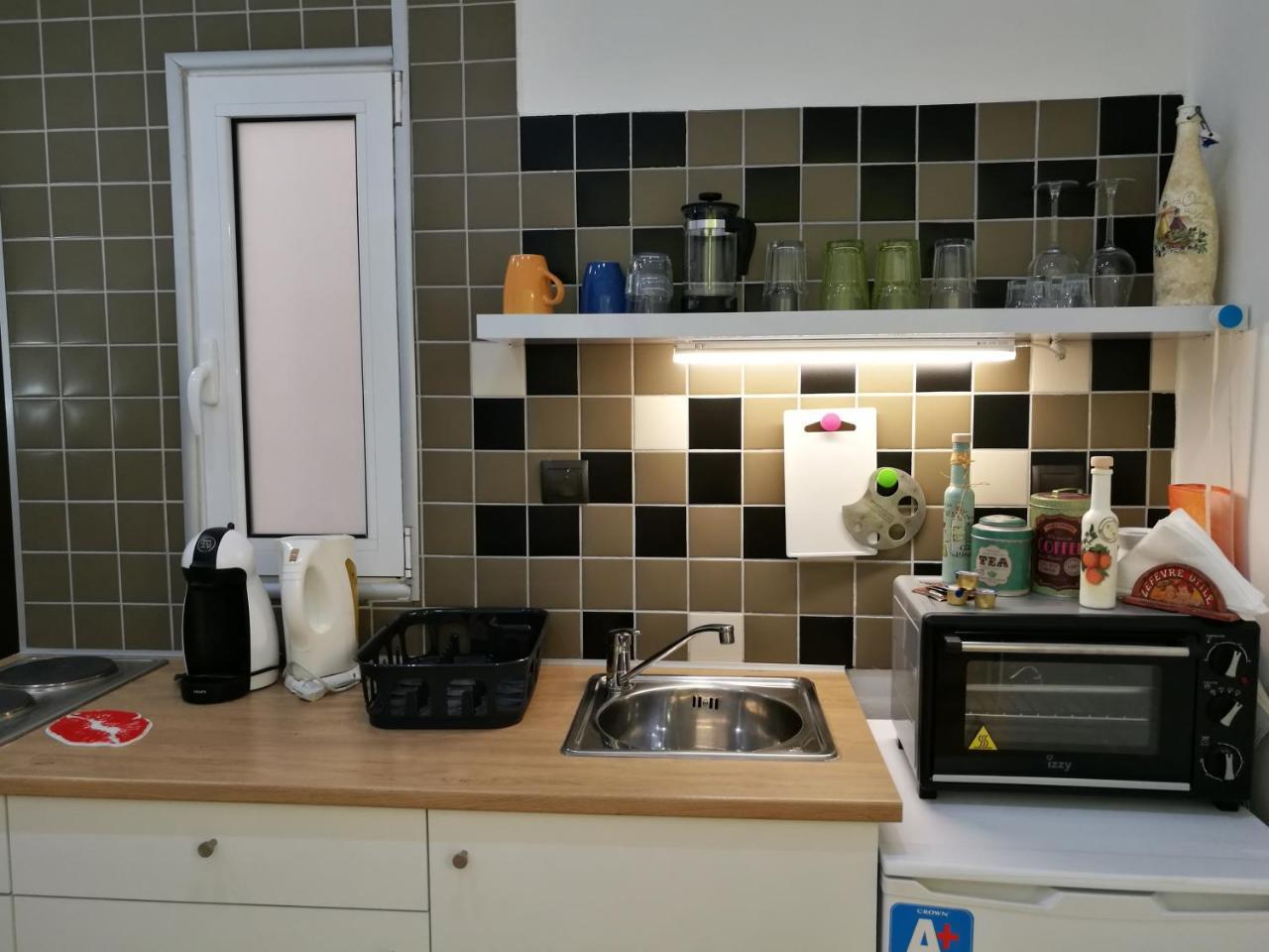 City Square Apartment Ханья Экстерьер фото
